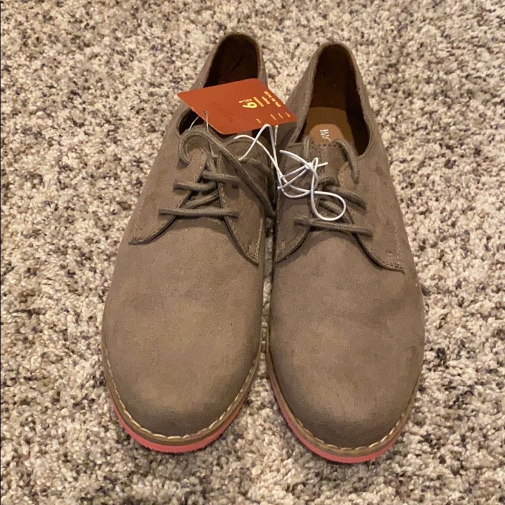 Mossimo Taupe Oxford